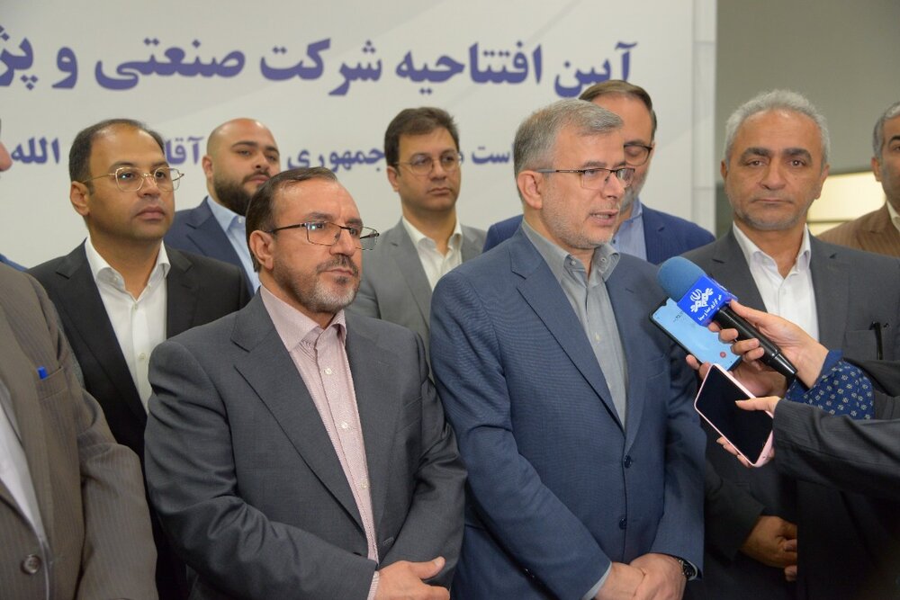 «زرکام» ، بزرگترین کارخانه «کانفکشنری» خاورمیانه به بهره برداری رسید