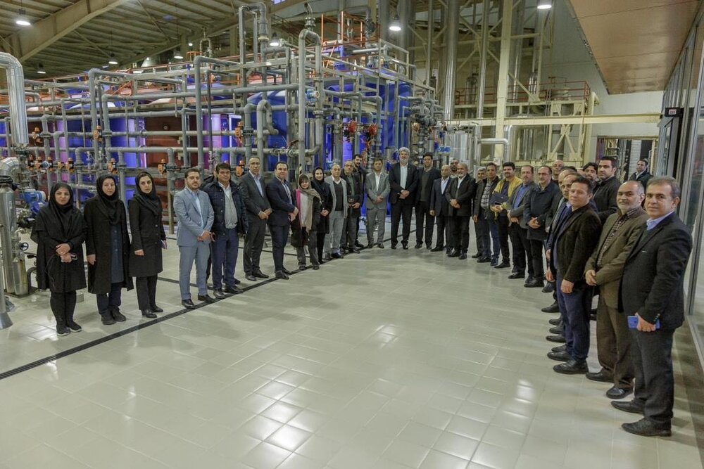 گروه زر، میزبان اهالی علم و دانش