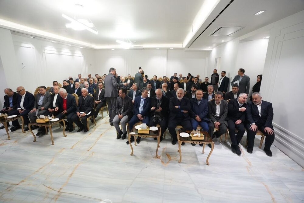 پاسداشت ۲۹ بهمن روز کارآفرینی و اقتصاد مقاومتی/ ده سال ایستادگی+ تصاویر