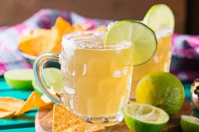 خواص آب گرم و لیموترش