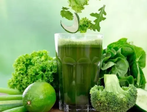 آب سبزیجات نوشیدنی برای دیابتی ها