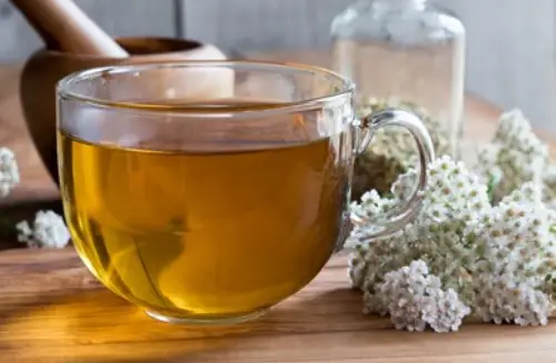 دمنوش بومادران