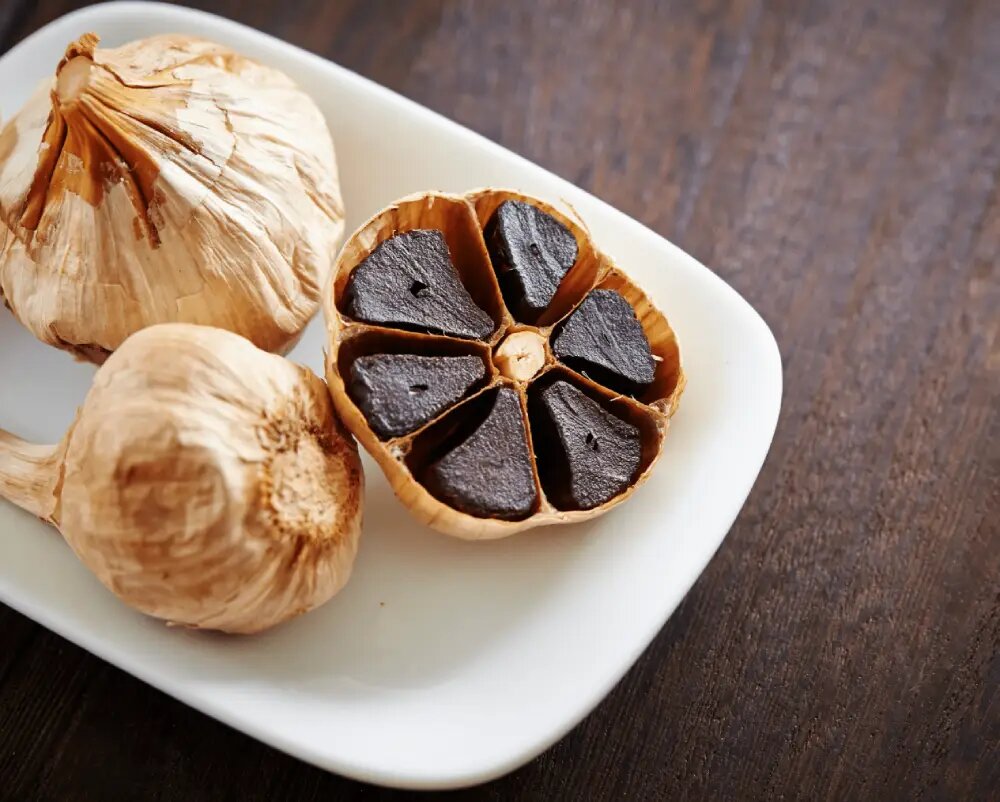 خواص سیر سیاه