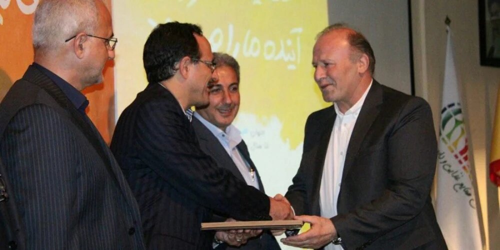 زندگی نامه بزرگهمر دادگر