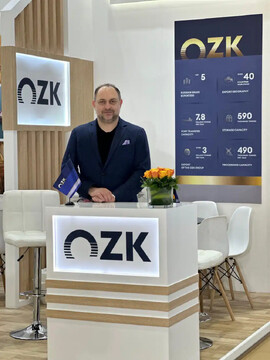 زندگینامه یاشار غریبی + فعالیت های اقتصادی