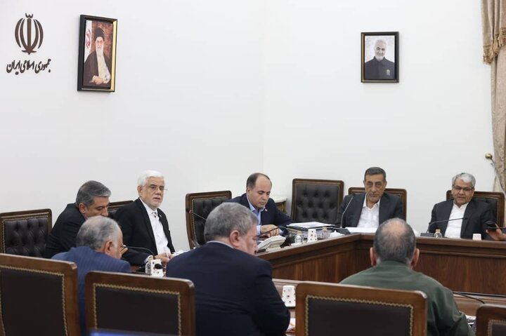 تشکیل کارگروه امنیت غذایی و شبکه بازار کالاهای کشاورزی/ قیمت جدید جوجه یک روزه، مرغ و تخم مرغ تصویب شد