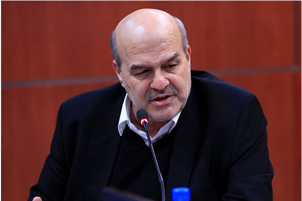 آمار اشتباه برخی وزرا برای دولت هزینه آفرین است/ برنج ۱۰۰ هزار تومانی را ۳۰۰ هزار تومان کردند کک کسی هم نگزید