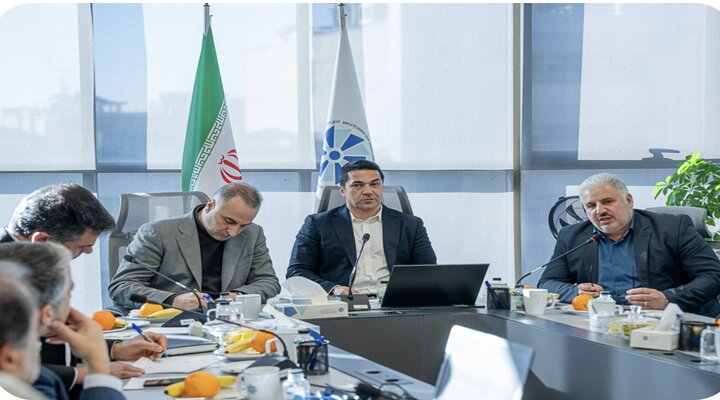 توافق دولت و بخش خصوصی برای شفاف سازی قیمت گذاری کود و سم وارداتی/ اقدامات مهم معاونت زراعت برای واقعی شدن آمار تولیدات زراعی