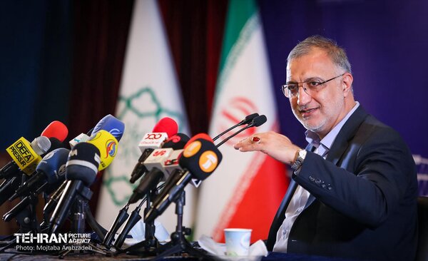 زاکانی: در تلاشیم کالاهای اساسی را حداقل ۲۵درصد پایین‌تر از بازار عرضه کنیم