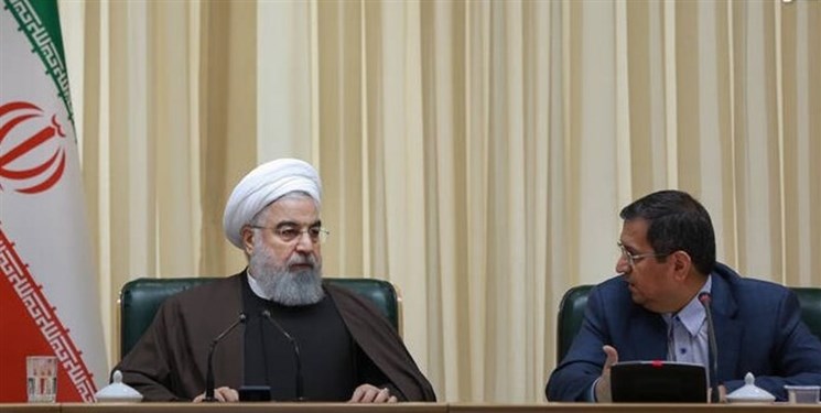 جزئیات نامه انتقادی همتی به روحانی/ لغو نیاز به کد رهگیری اعتبار دولت را زیر سوال می‌برد