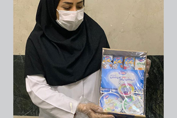توزیع بسته هدیه شیر وفرآورده‌های لبنی میهن در بیمارستان‌های تهران