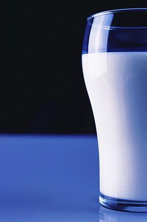 تناقض‌گویی‌ درباره شیر و وایتکس!/<br/> گزارش محرمانه از داستان شیر و وایتکس