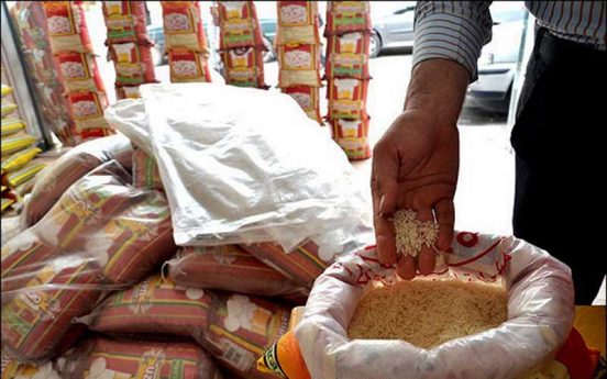  کاهش قیمت جهانی هم برنج را در ایران ارزان نکرد / دولت مابه التفاوت ریالی می گیرد+سند