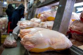 وعده چندباره مسئولان درباره کاهش قیمت مرغ