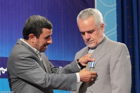 کدام‌ وزرا از احمدی‌نژاد ۱۰۰ سکه طلا گرفتند؟