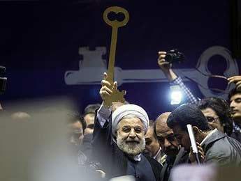 کلید روحانی در قفل آمارهای احمدی نژاد گیر کرد!