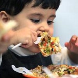 چاقی کودکان ایرانی: وضعیت، علل و راهکارها